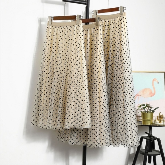 French Cream Polka Dot Pleated Maxi Skirt - Picture 6 of 11